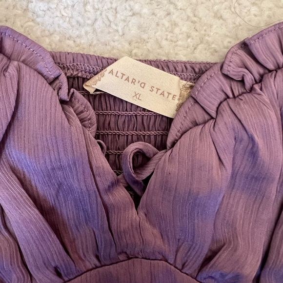 Purple Ruffled Crop Top - Picture 3 of 4